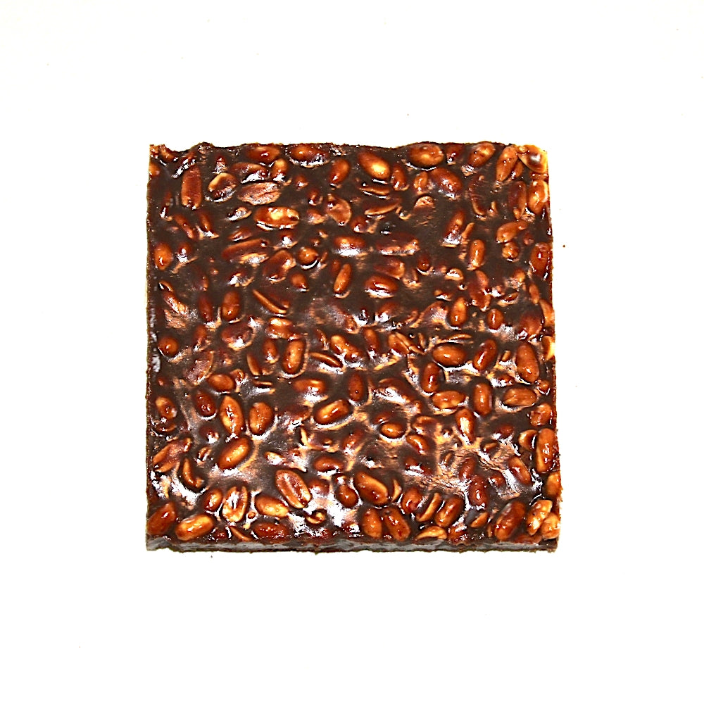Brownie with peanuts_3